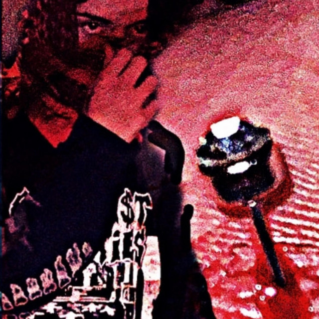 WhiteNightgownRed