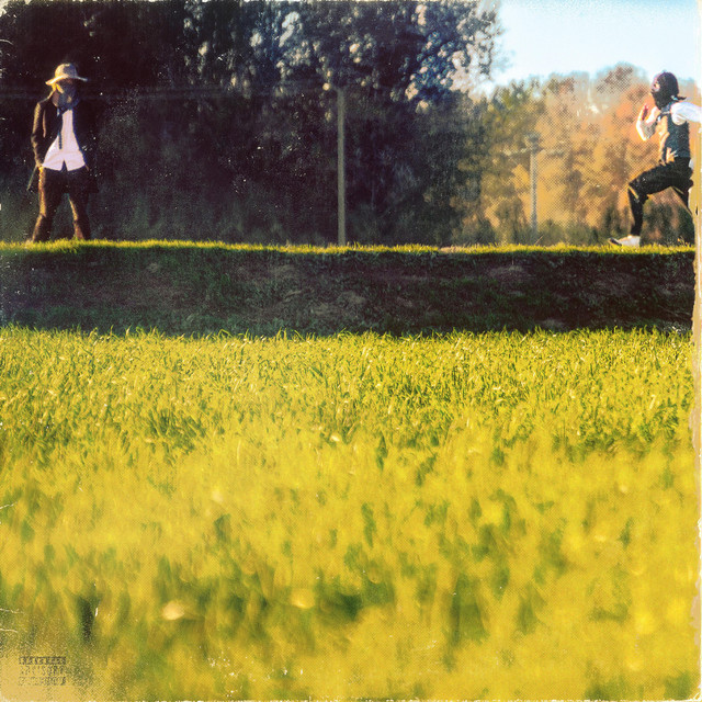 E = J'aime les 2 cover art