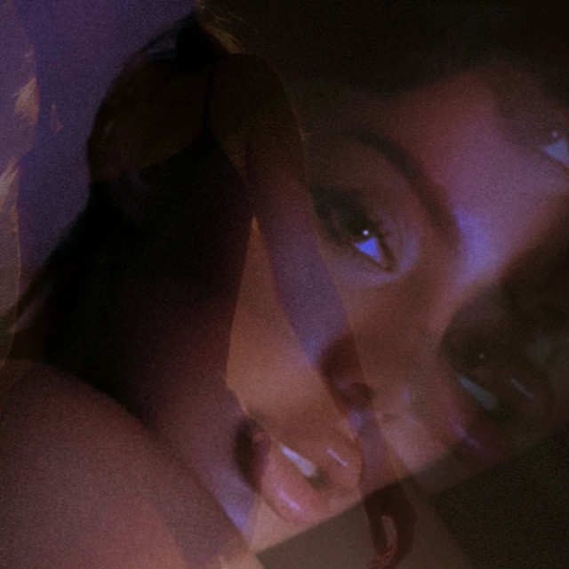 Обкладинка: love me down — Mira Bardo