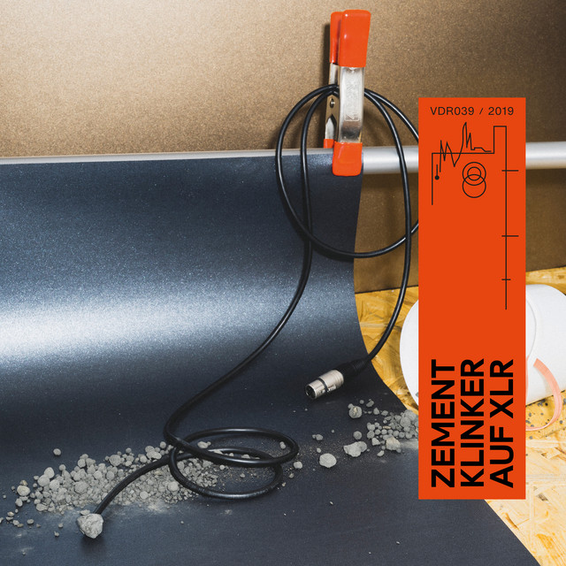 Klinker auf XLR cover art