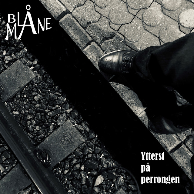 Ytterst på perrongen cover art