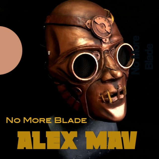 Alex Mav