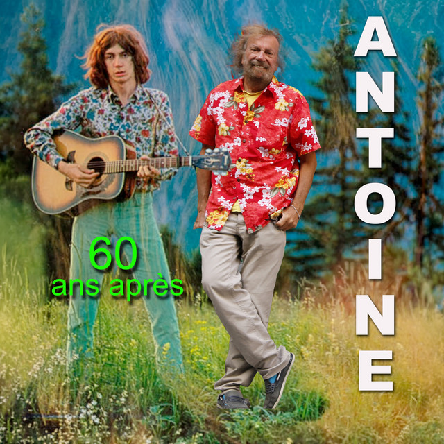 Un éléphant me regarde