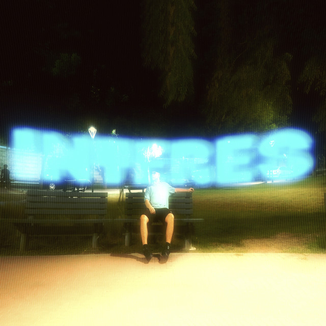 INTERÉS