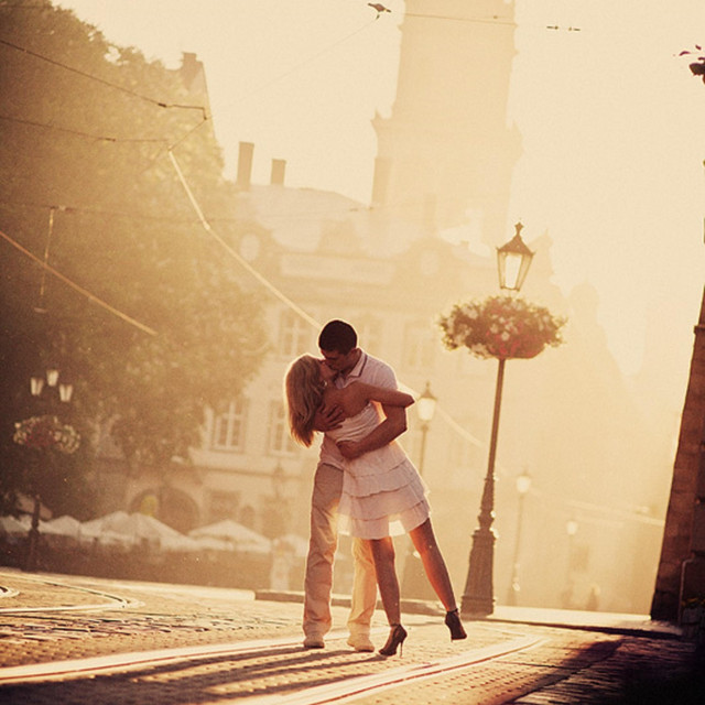 Обкладинка: When he loves / Коли любить — Wszystko