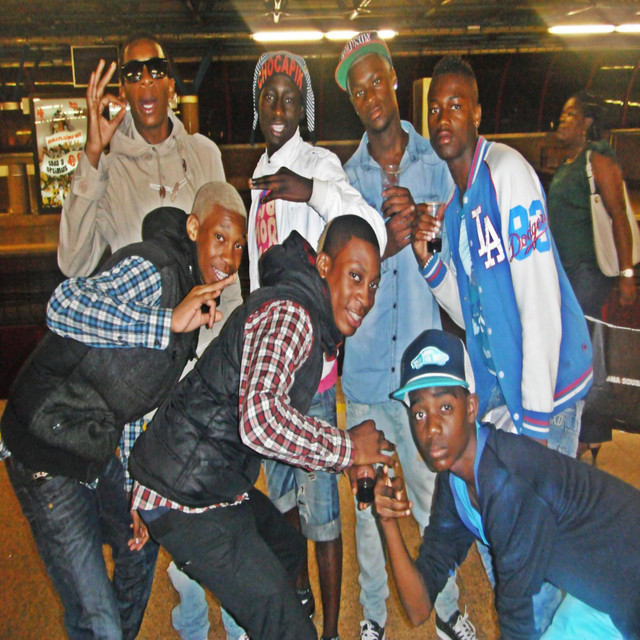 Os Baila Squad