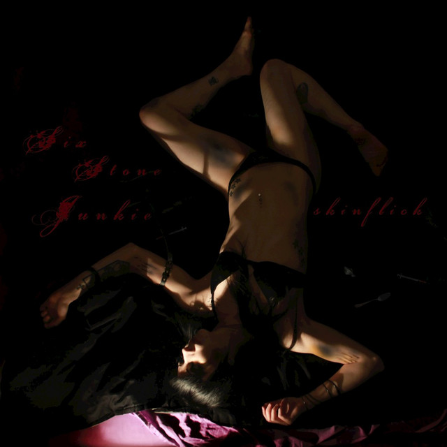 Skinflick Photo