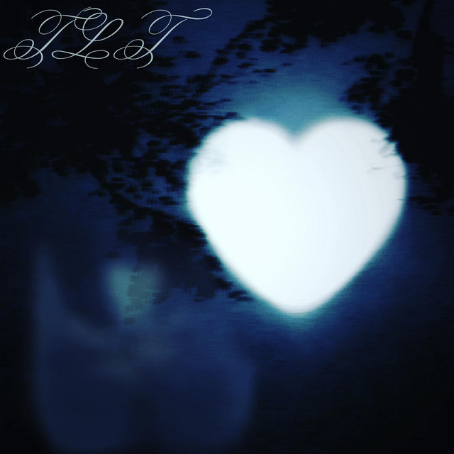 Tonight's Luv Tapes (Deluxe) cover art
