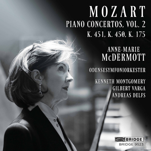 Mozart: Piano Concertos, Vol. 2