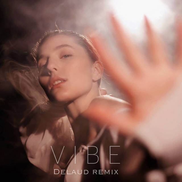 Cover art: VIBE (DELAUD REMIX) — AIRIS