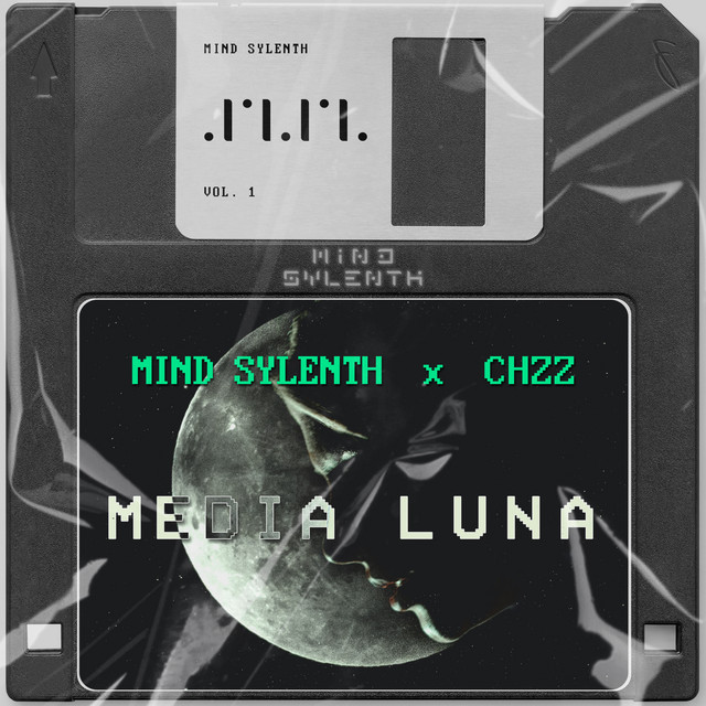 Media Luna (club mix)
