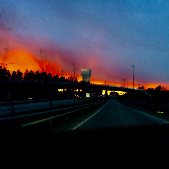 Backslash Photo