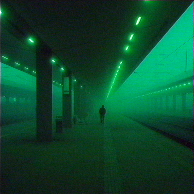 Обкладинка: the last train — HXRI!ZON