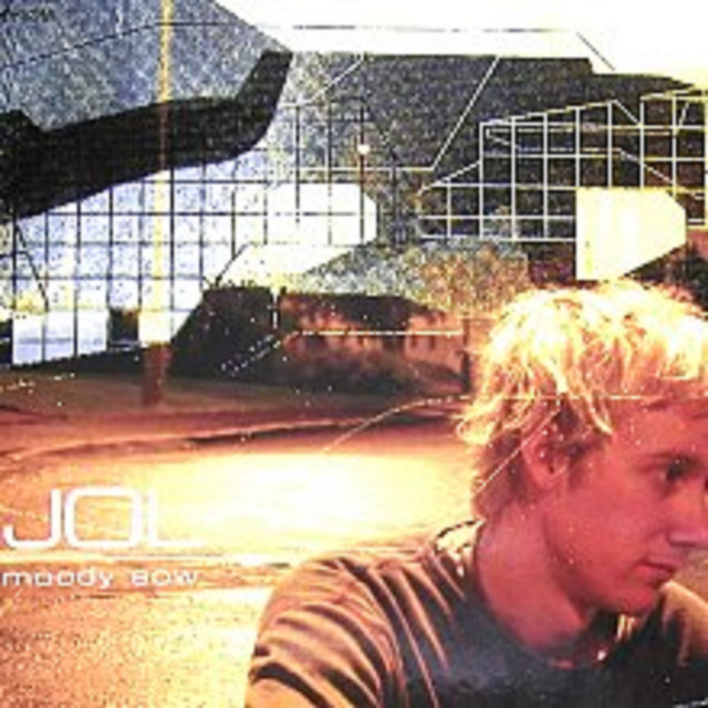 Moody Aow cover