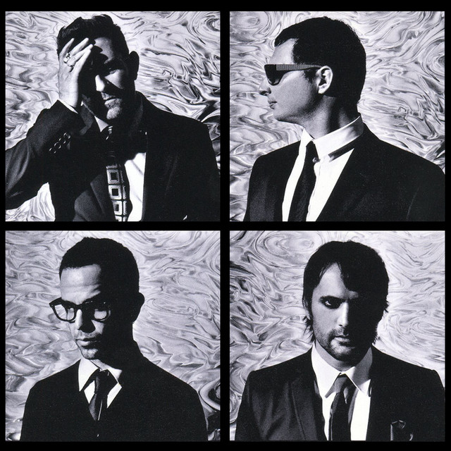Pela Primeira Vez cover