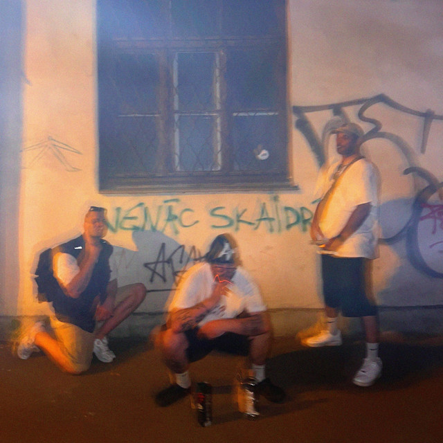 Nenāc Skaidrā cover art