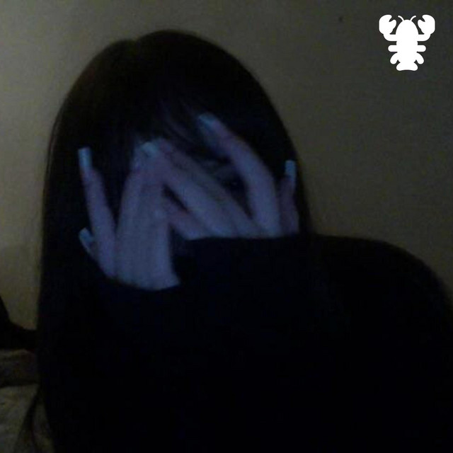 g1ving girls cocaine