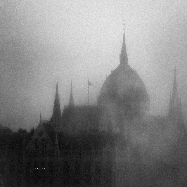 Обкладинка: Будапешт — le requiem