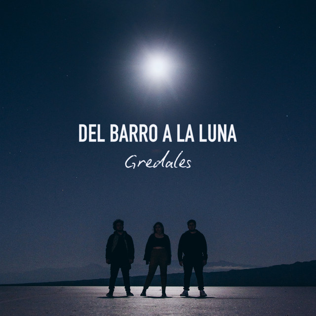 Del barro a la luna cover art