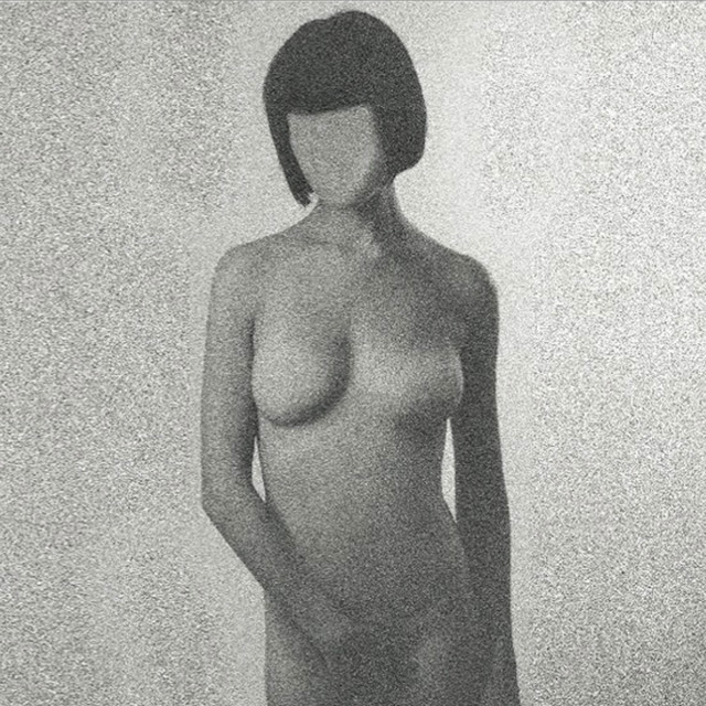 Momento cover art