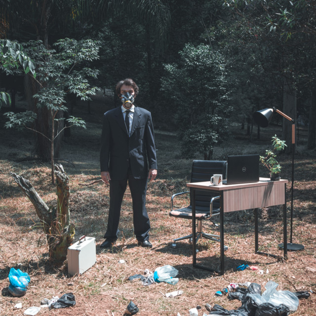 Racional cover art