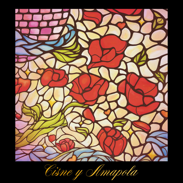 Cisne y Amapola