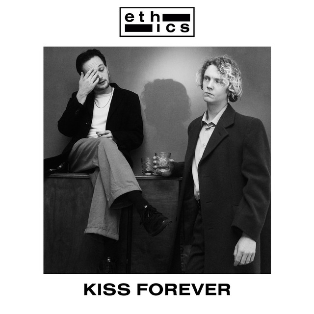 Kiss Forever cover art