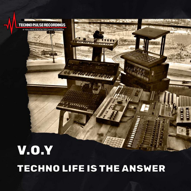 TECHNO LIFE IS THE ANSWER cover art