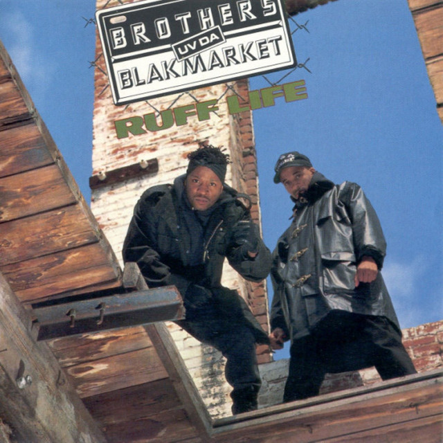 Brothers uv da Blakmarket Photo