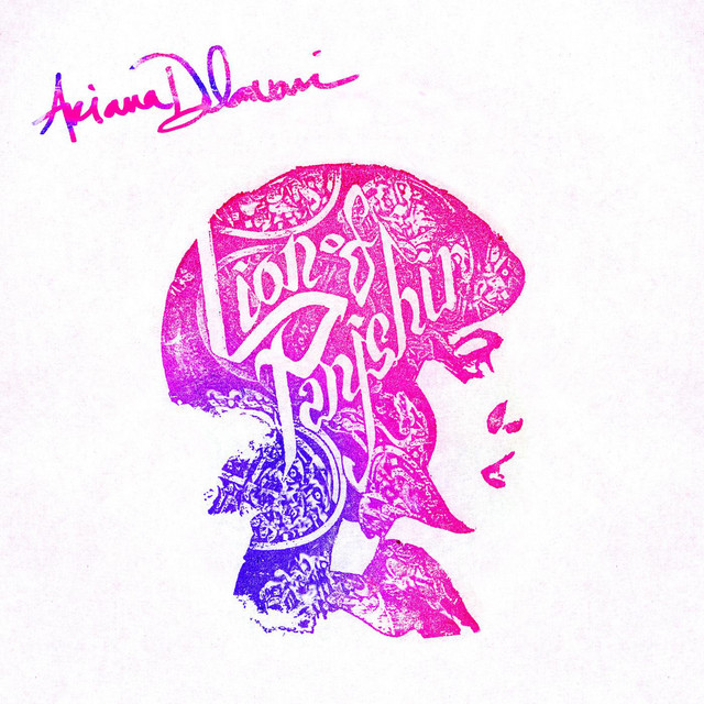 Ariana Delawari Photo
