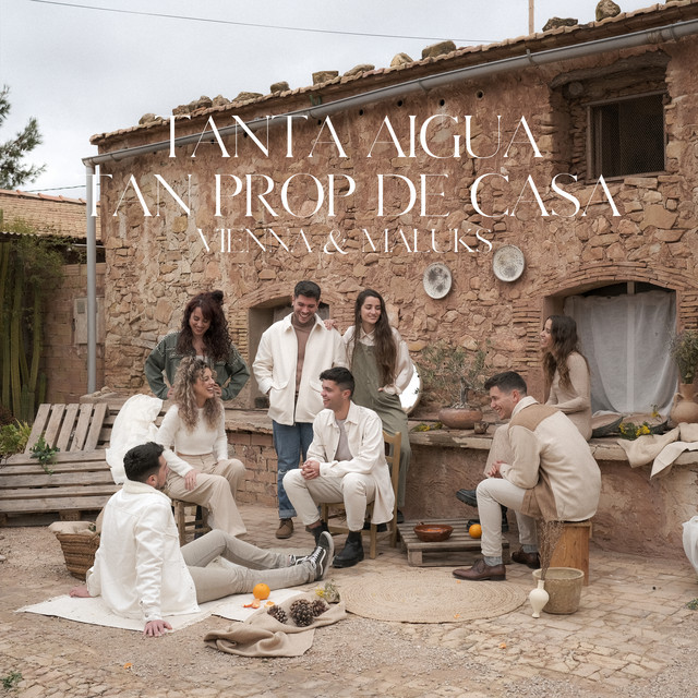 Tanta Aigua Tan Prop de Casa cover