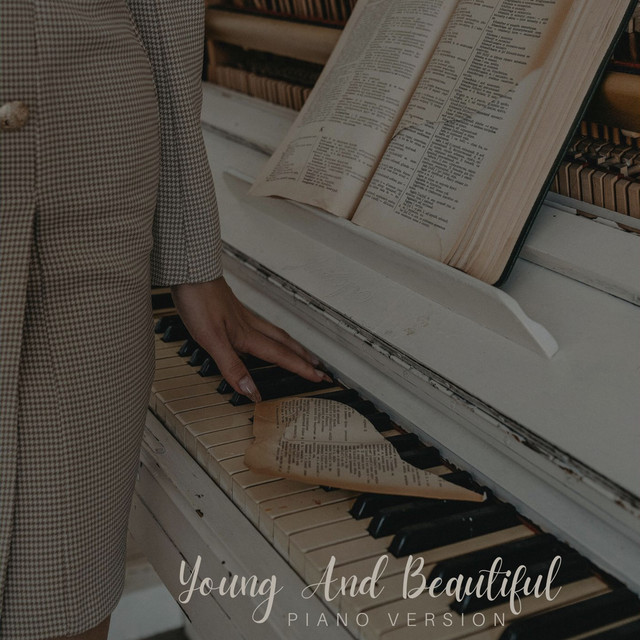 Обкладинка: Young and Beautiful - Piano Version — Clavier