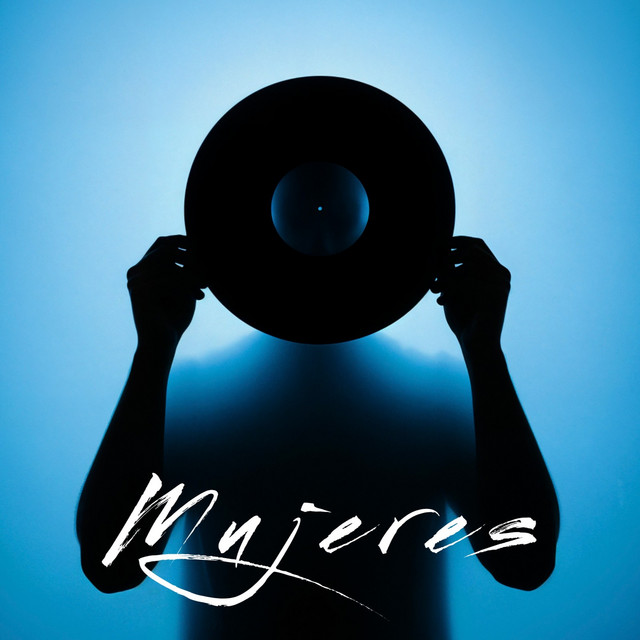 Mujeres cover