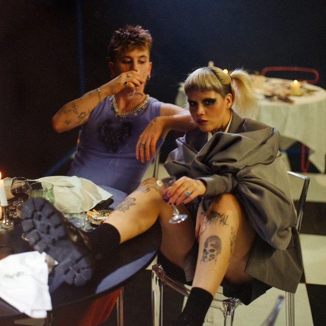 Una noche más (feat. Bruses) cover art