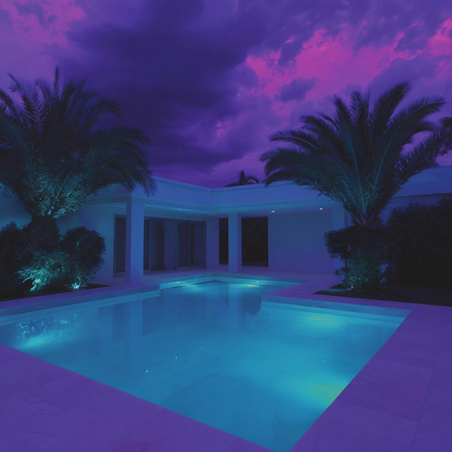 Sunset Palms Club
