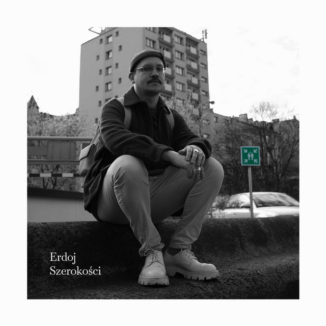 Szerokości cover art