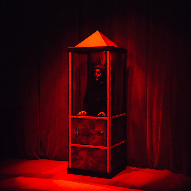 Carousel cover