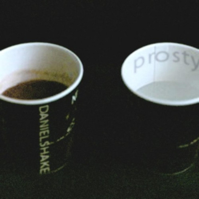 Prosty cover art