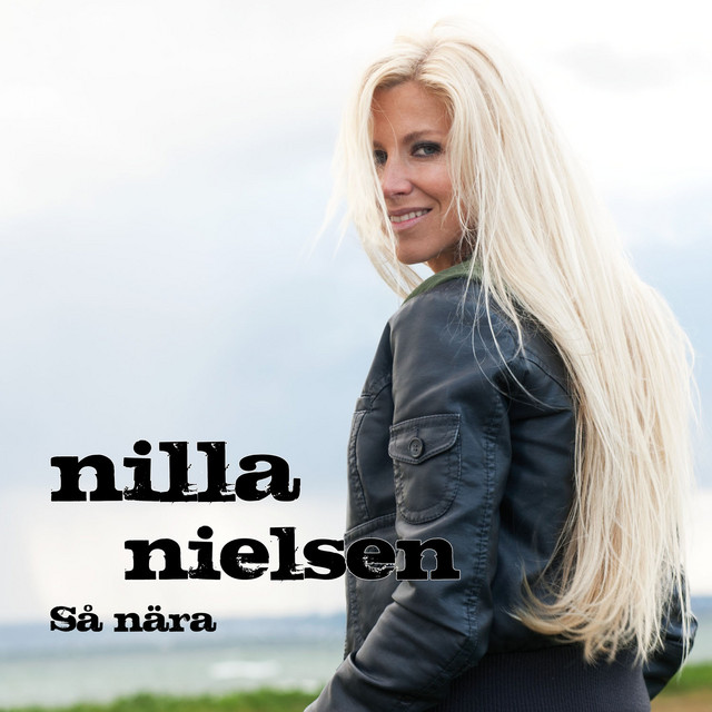 Omslag för Så Nära av Nilla Nielsen