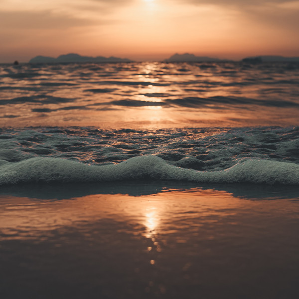 Sunset Domme | Spotify