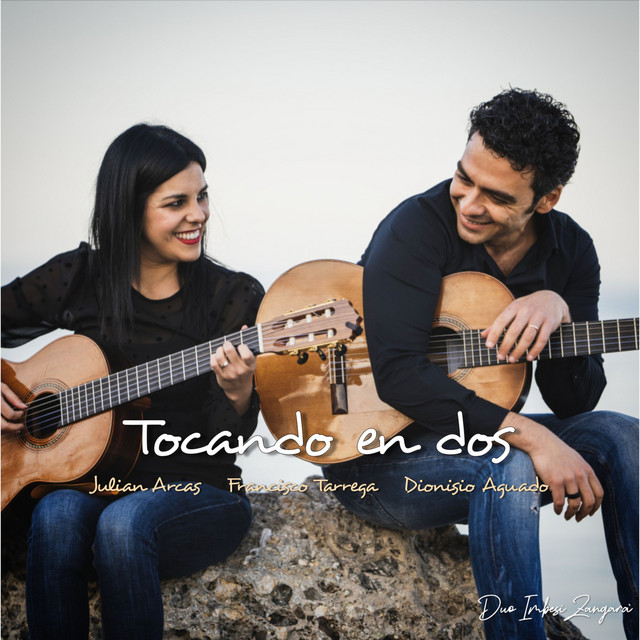 Tocando en Dos cover art