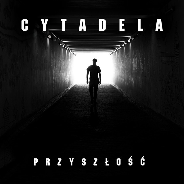 Przyszlosc cover