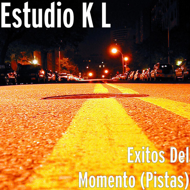 Exitos Del Momento (Pistas) cover art