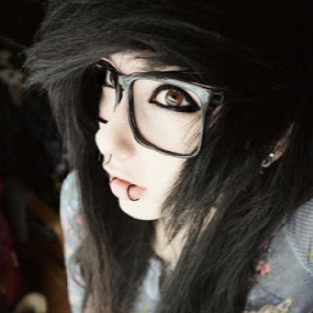 I'm not insane, say you fucking love me!