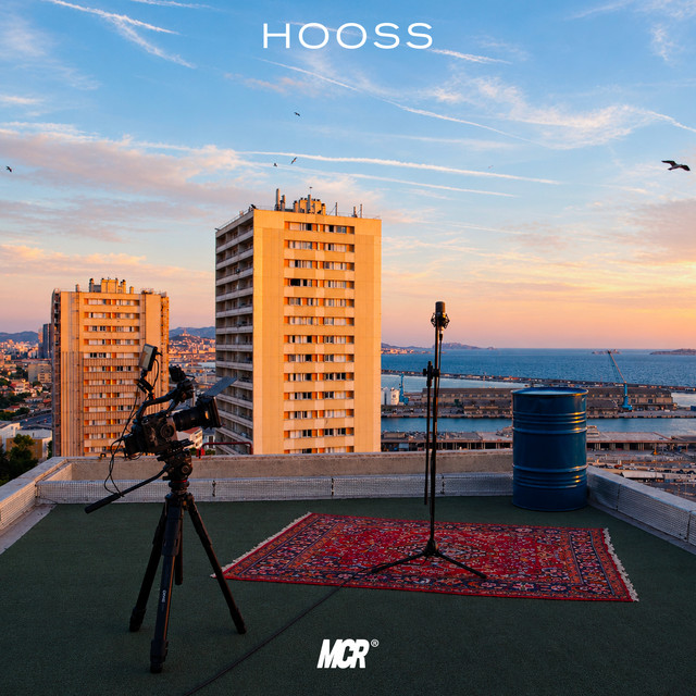 4 MAISONS cover
