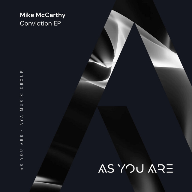 Mike McCarthy – Live It All - Extended Mix