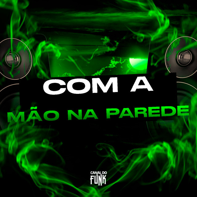 COM A MÃO NA PAREDE