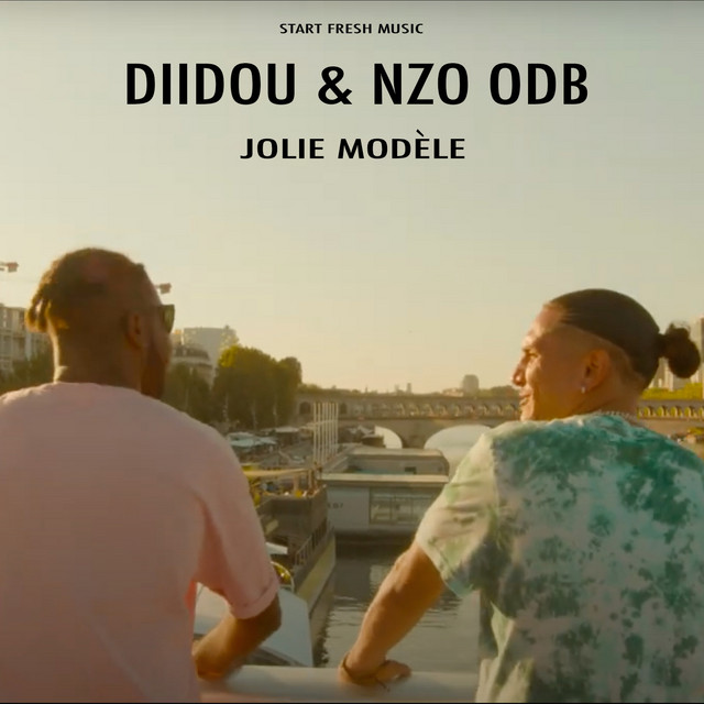 Jolie modèle cover