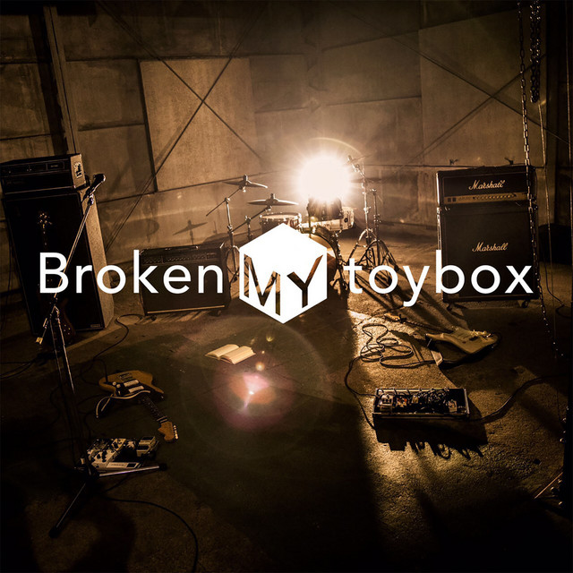 Broken my toybox ロゴ タオル ブラック Broken my toybox ロゴ タオル