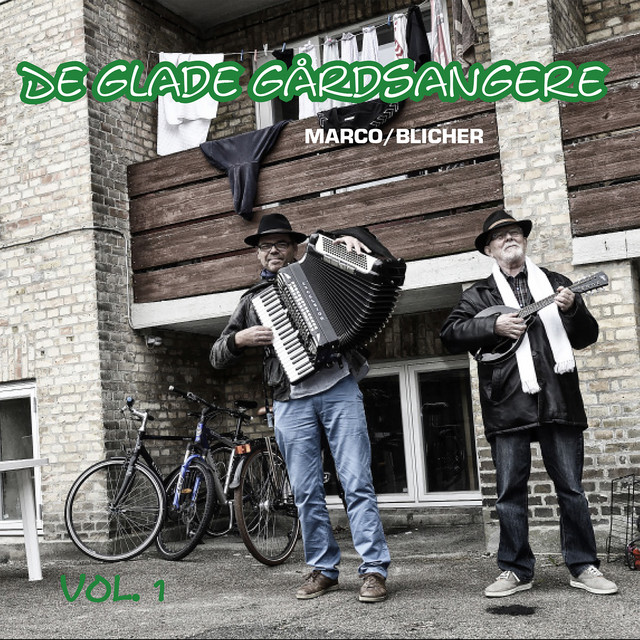 De glade gårdsangere cover art